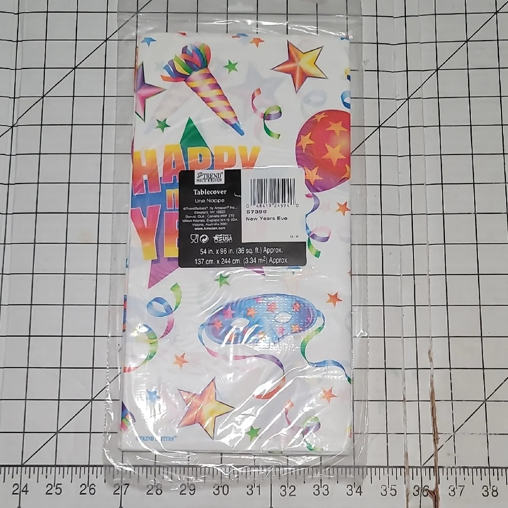 Happy New Year, Paper Table Cover 57390 by‎ Trend Setters  NIP 54